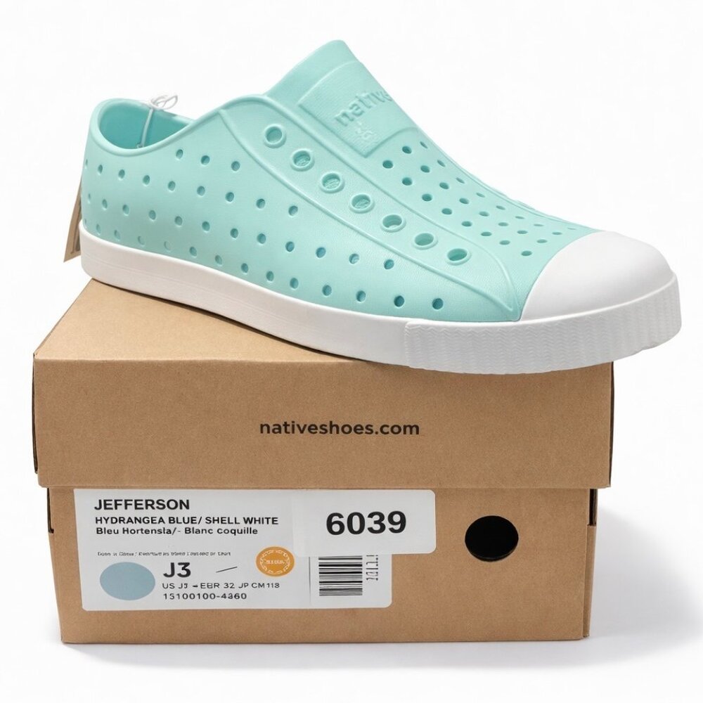 Native Jefferson Kids Slip-On Water Shoes Hydrangea Blue Size J3 Lightweight EVA